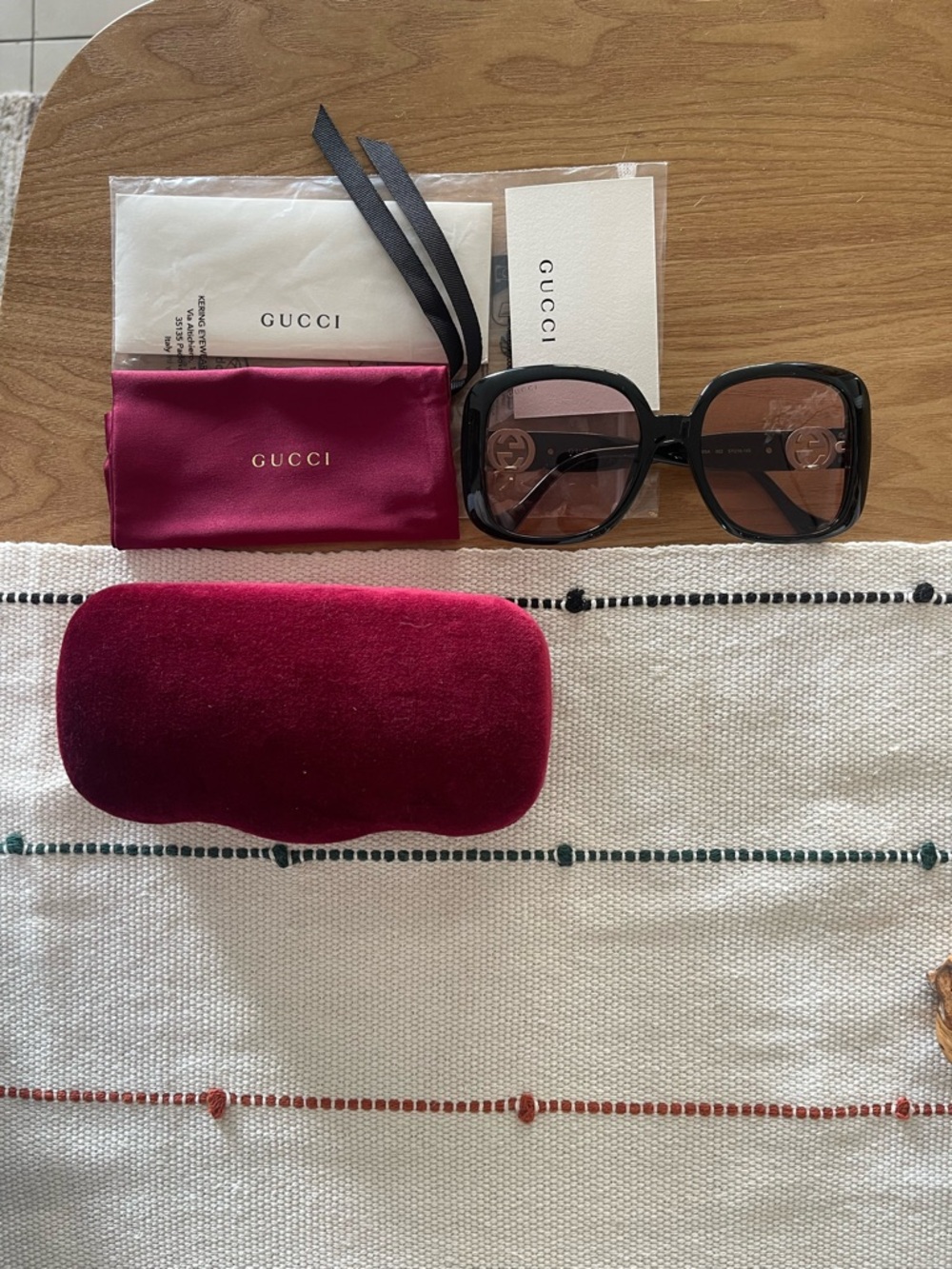Gucci Black Oversized Square Women’s Sunglasses - Picture 11 of 11